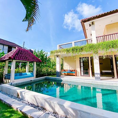 Cometa Villas Seminyak By Premier Hospitality Asia Seminyak (Bali) Exterior photo