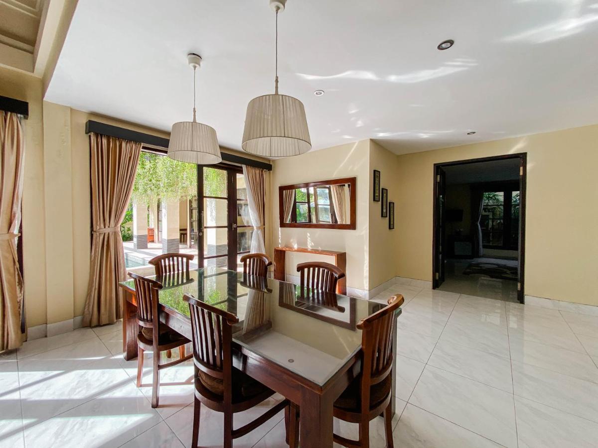 Cometa Villas Seminyak By Premier Hospitality Asia Seminyak (Bali) Exterior photo
