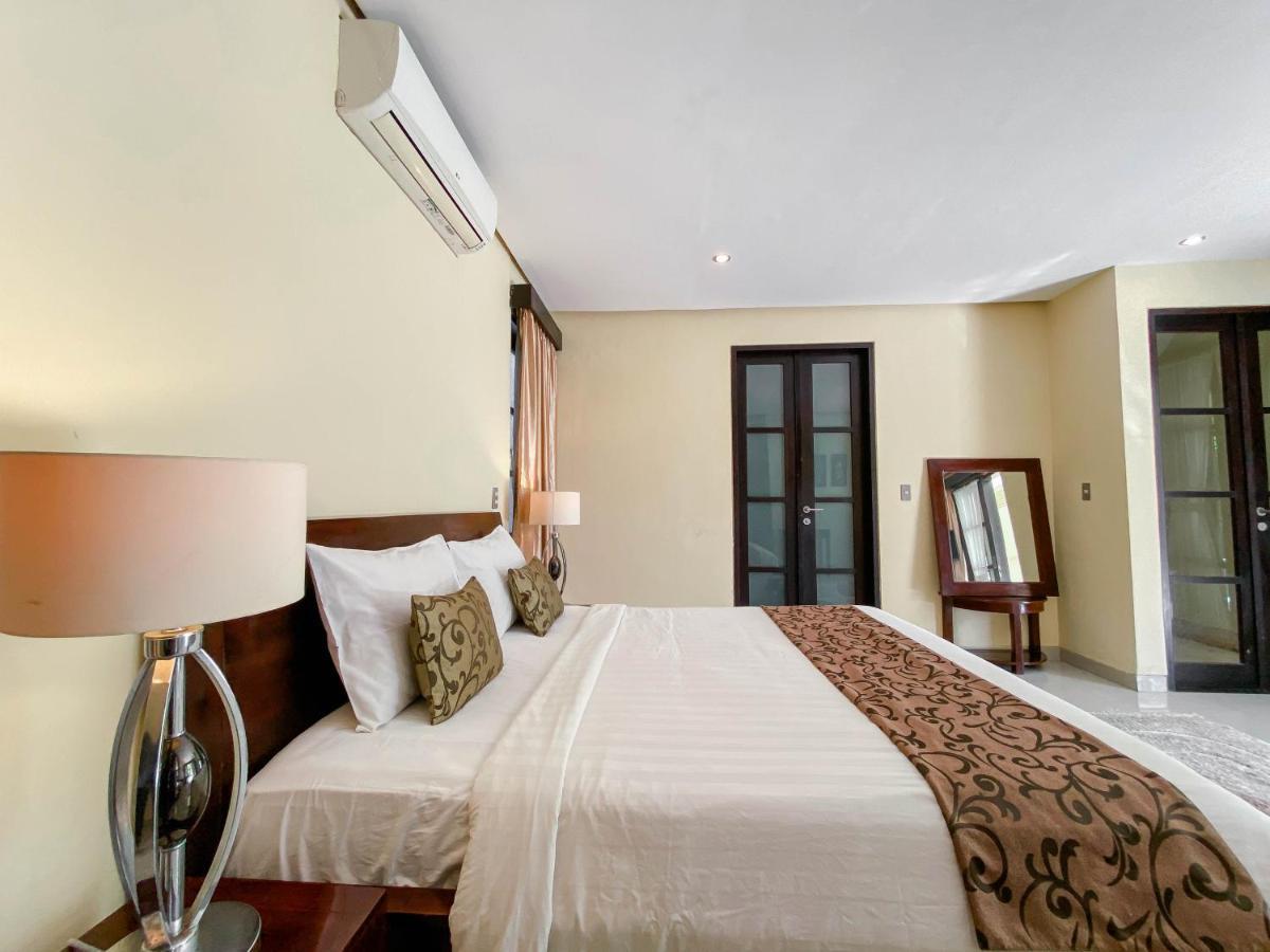 Cometa Villas Seminyak By Premier Hospitality Asia Seminyak (Bali) Exterior photo