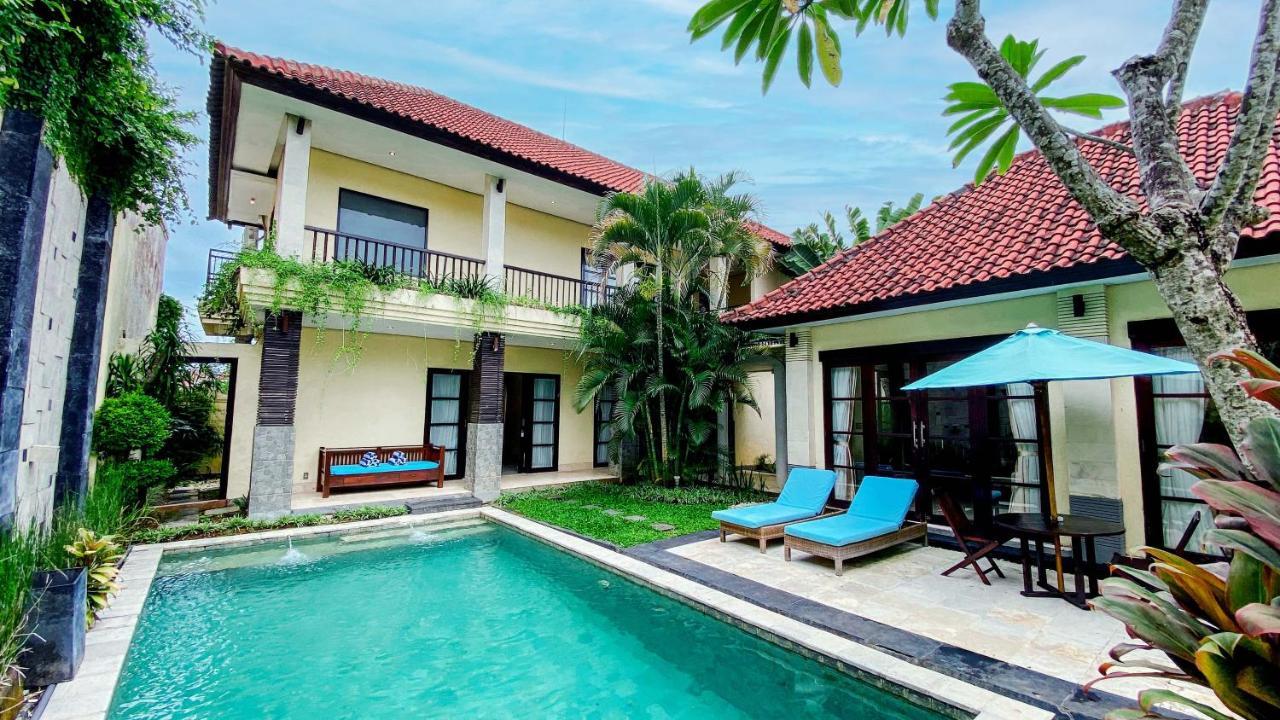 Cometa Villas Seminyak By Premier Hospitality Asia Seminyak (Bali) Exterior photo